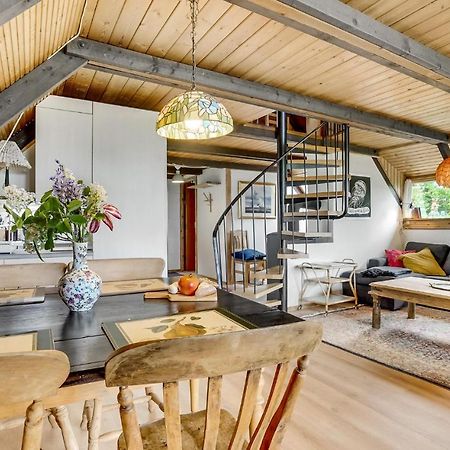 Amazing Home In Logstrup With Kitchen Zewnętrze zdjęcie