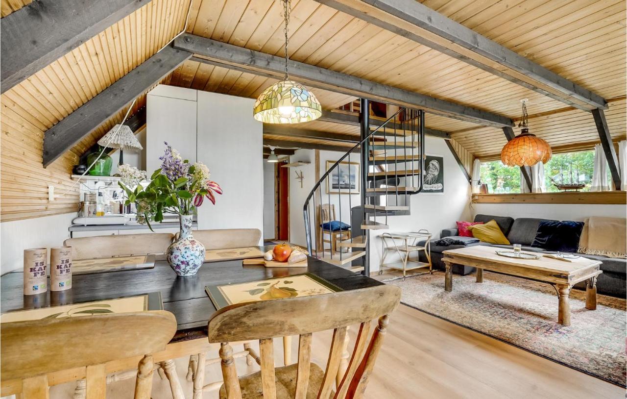 Amazing Home In Logstrup With Kitchen Zewnętrze zdjęcie